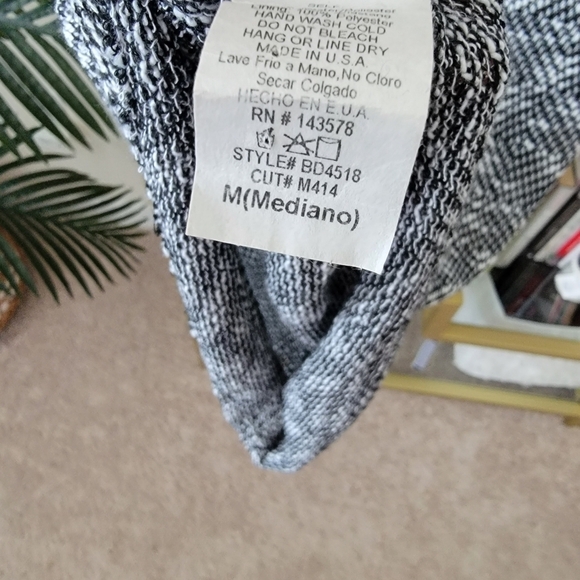 BNWT KLA Black and White Cut Out Midi Dress Women's Size Medium - Picture 7 of 7